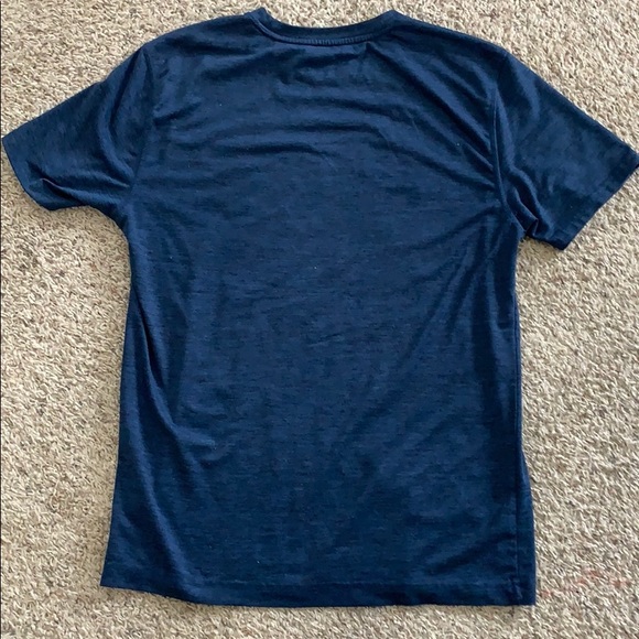 Old Navy Short Sleeve Tee Size S - Picture 3 of 3